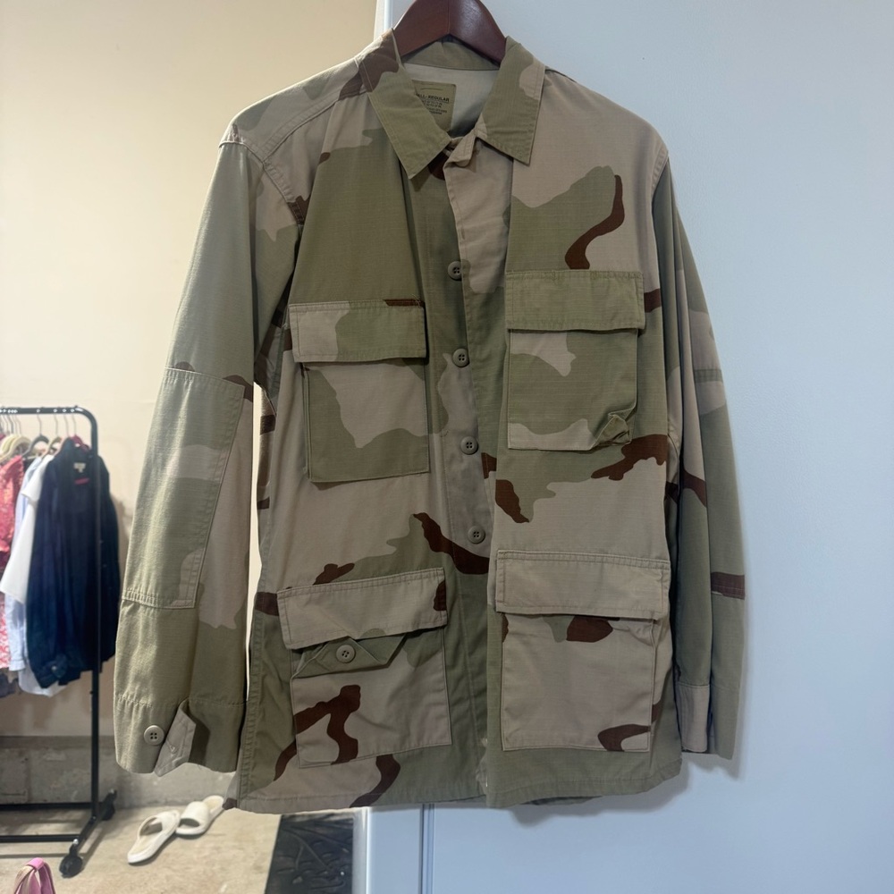Green and Brown Military Field Jacket Durable Cotton Blend